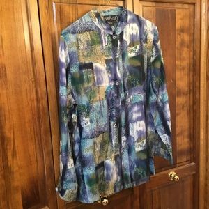 Carole Little Sport Petites silk shirt, size 6P, button cuffs,